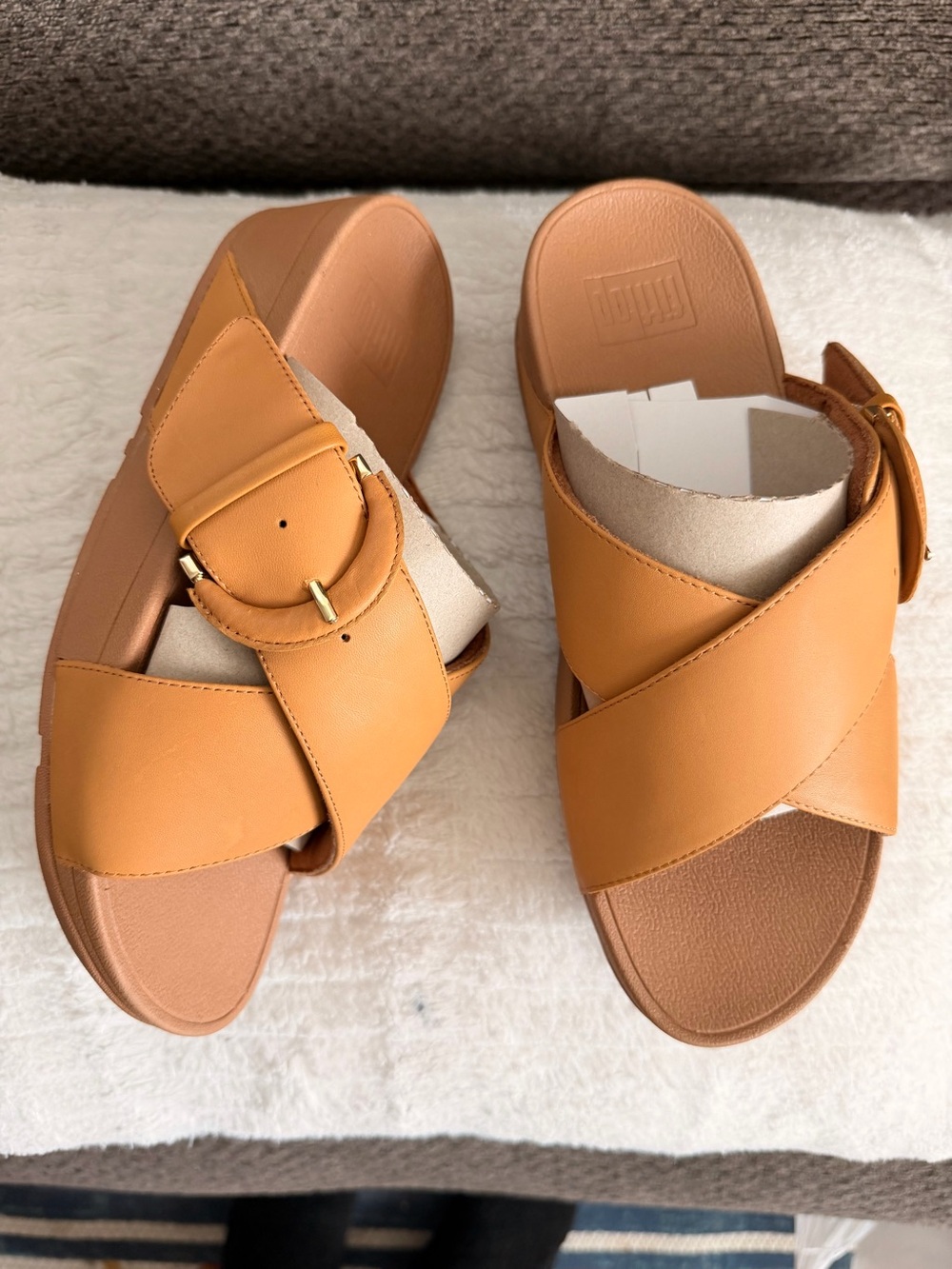 Fitflop Women’s Tan Leather Cross-Buckle Slide Sandals